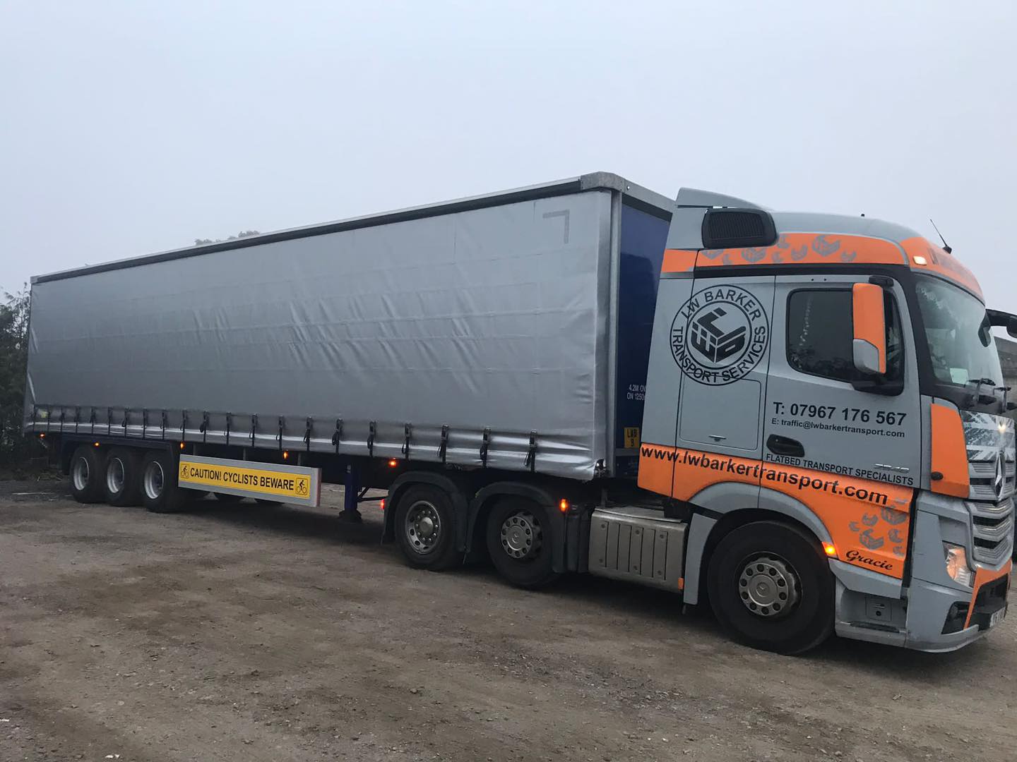 L.W. Barker Transport Services Hero Image 2